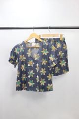 bộ đùi tay loe hoa đa sắc