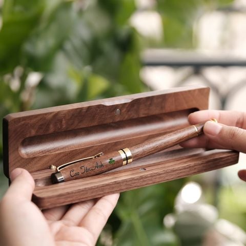Bút gỗ Walnut | Ngòi mực gel (Mẫu 2)