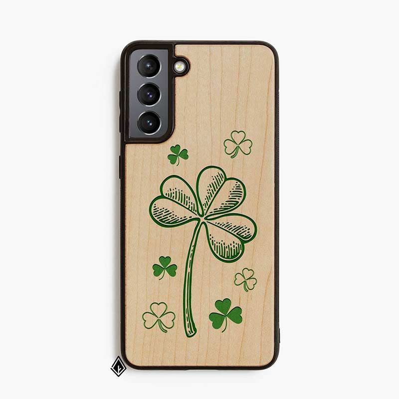 Cỏ bốn lá may mắn