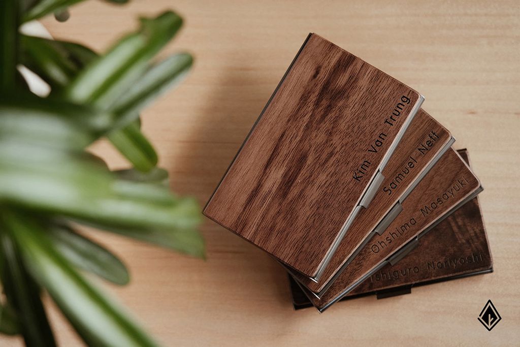 Hộp Name Card gỗ Walnut | Khắc tên theo yêu cầu