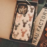 ốp lưng gỗ khắc laser Nau Factory