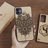 ốp lưng gỗ khắc laser Nau Factory