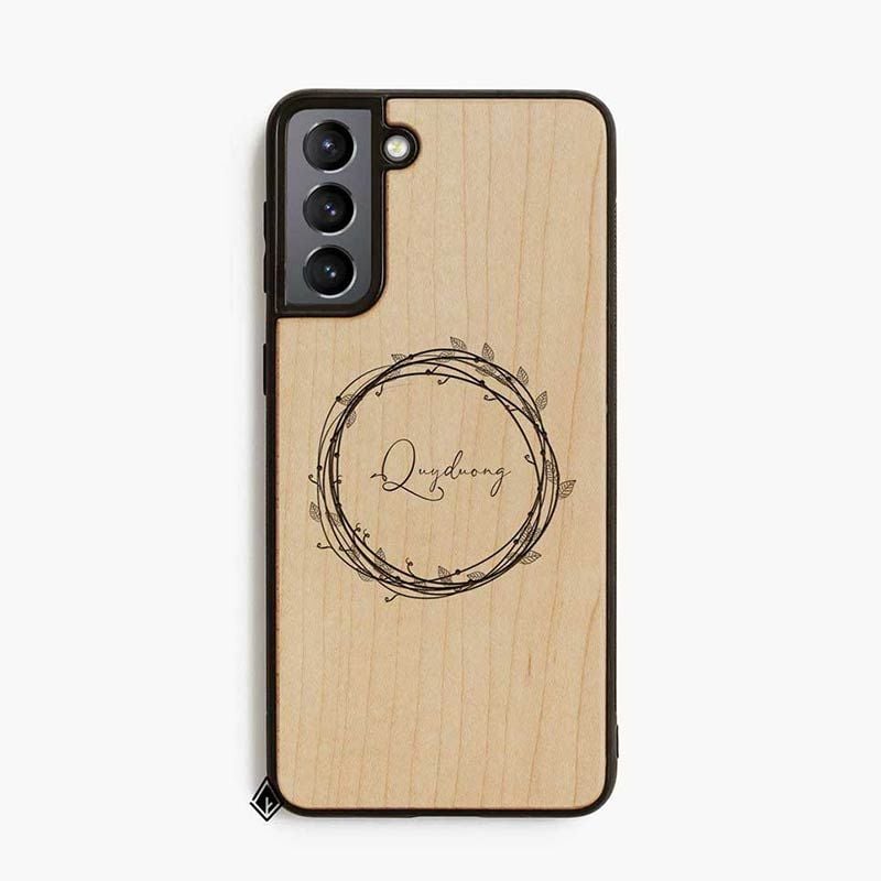 Vòng hoa khắc tên