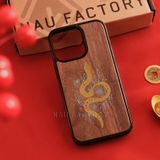 ốp lưng gỗ khắc laser Nau Factory