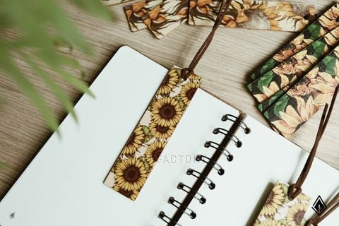 Bookmark gỗ hoa hướng dương | Hình in 2 mặt theo yêu cầu