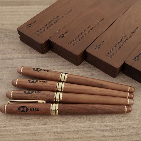 Bút gỗ Walnut | Ngòi mực gel (Mẫu 1)