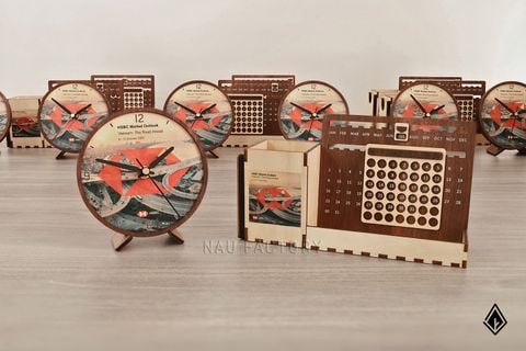 Đồng hồ gỗ để bàn | In theo yêu cầu