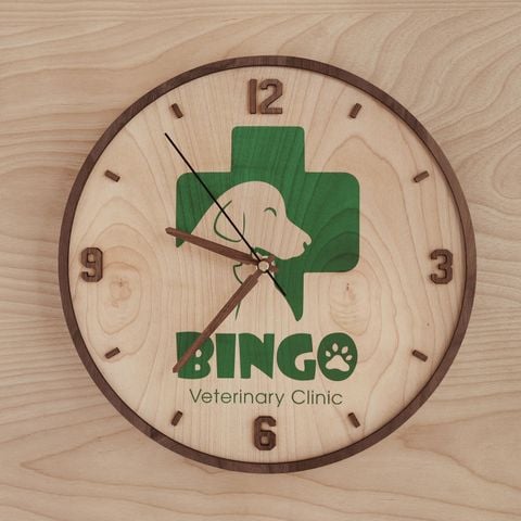 Đồng hồ thuần gỗ Maple viền Walnut | Full số in logo