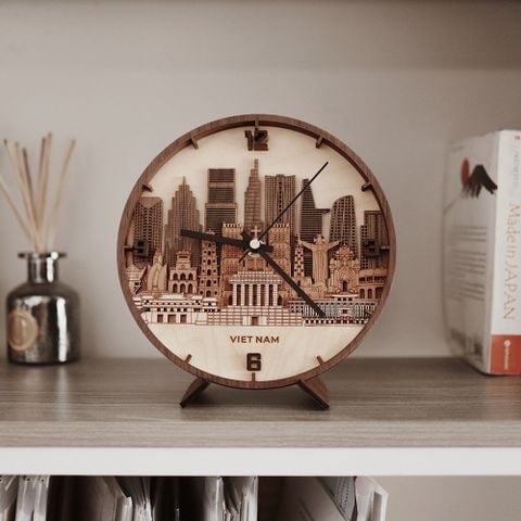 Đồng hồ gỗ để bàn Skyline | Việt Nam