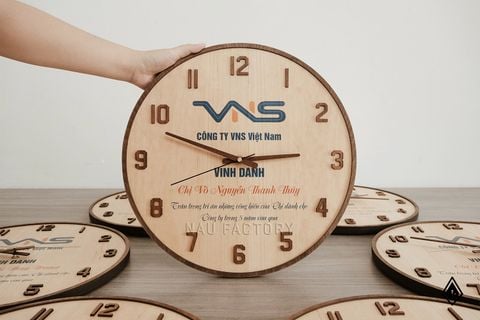 Đồng hồ gỗ treo tường full số | In logo doanh nghiệp