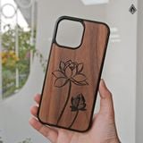 ốp lưng gỗ khắc laser Nau Factory