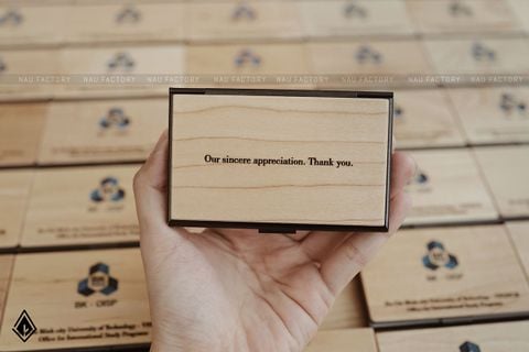 Hộp name card gỗ Maple | Khắc 2 mặt gỗ theo yêu cầu