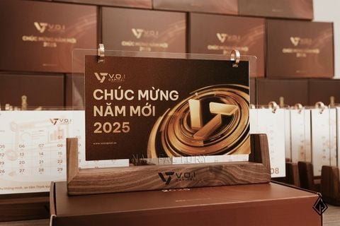 Lịch gỗ chữ U - Thiết kế theo yêu cầu