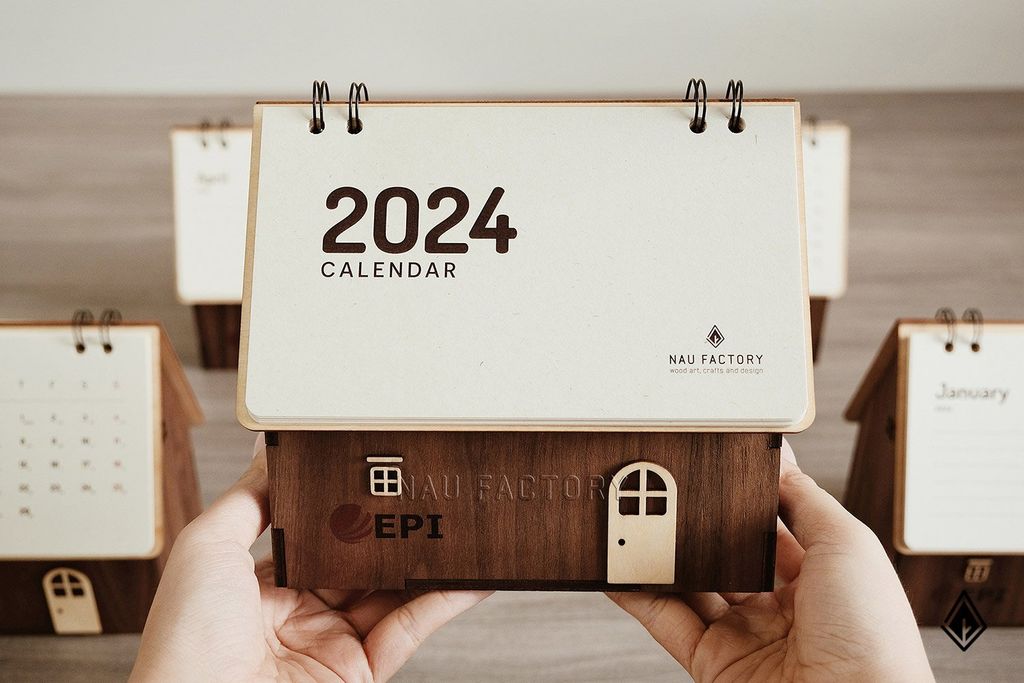 Lịch ngôi nhà Walnut - In logo theo yêu cầu