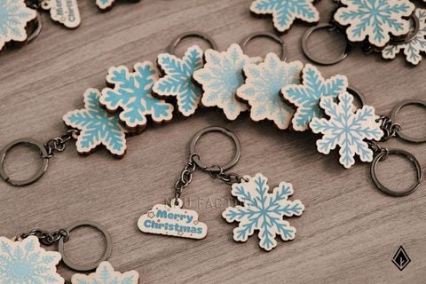 Móc khoá gỗ cắt shape | Bông tuyết Giáng Sinh