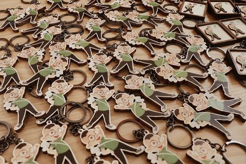 Móc khoá gỗ cắt shape theo yêu cầu