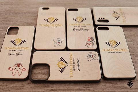 Ốp lưng gỗ khắc logo