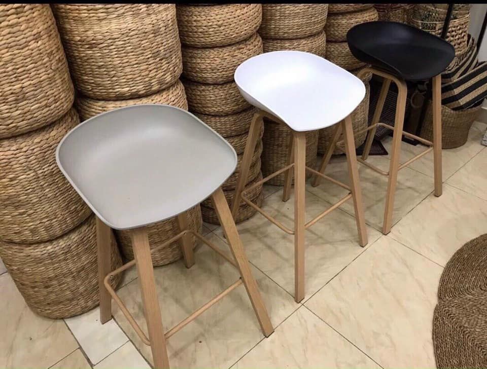  HY11 - Ghế Bar Hay About A Stool Chân Sắt Giả Gỗ 