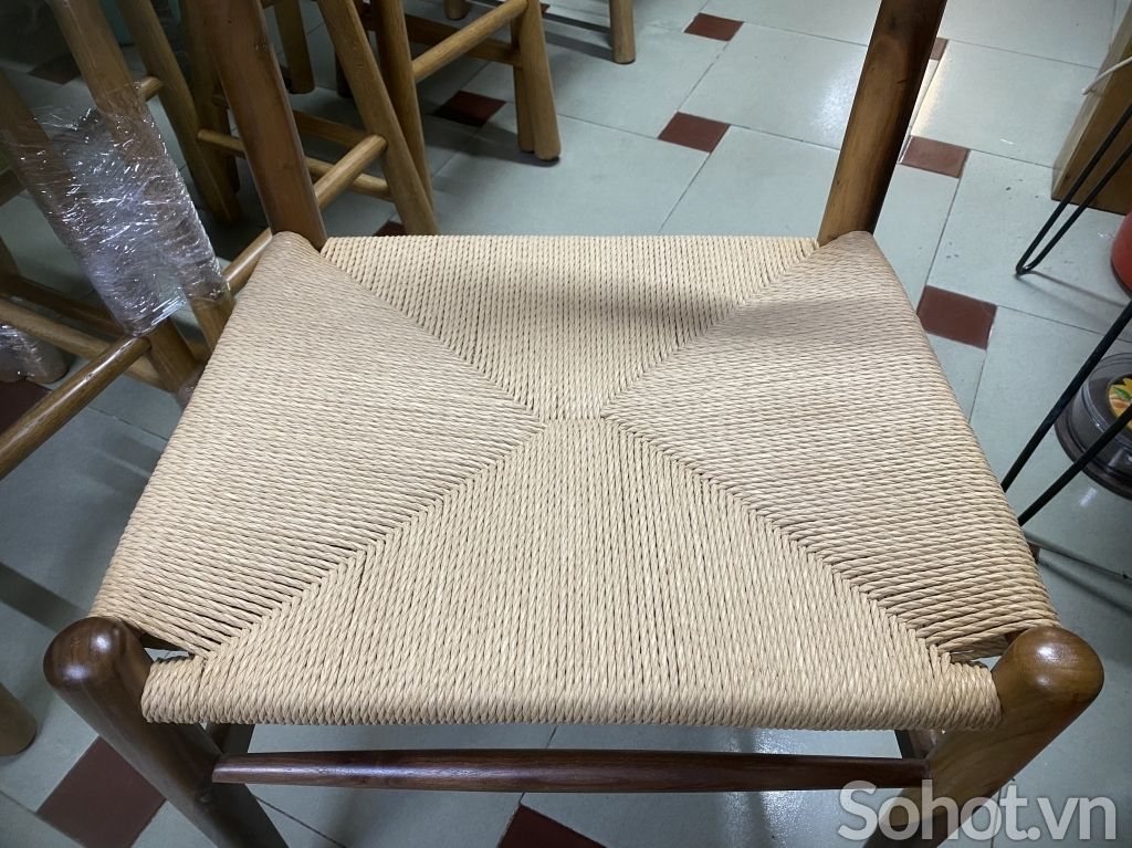  Ghế CH36 gỗ walnut 