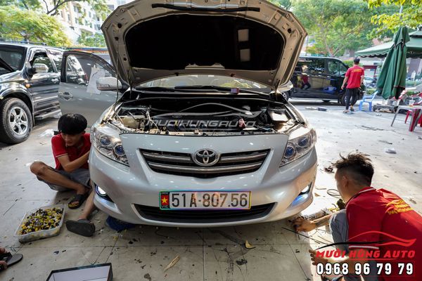 Ánh Sáng Đỉnh Cao Với 4 Bi Domax Laser Omega Kết Hợp Bi Gầm Đại Bàng Xe Altis