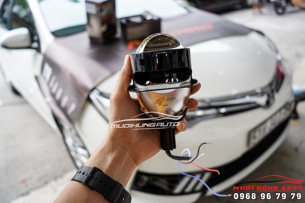 Độ 4 Bi LED WOLF Kết Hợp Mắt Quỷ Tăng Sáng Xe Toyota Altis 2018
