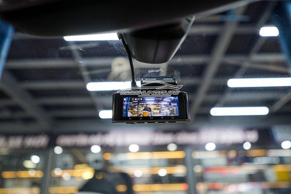 Lắp Camera Hành Trình Trước Vietmap Speedmap M1 Cho Xe Peugeot 5008 2022