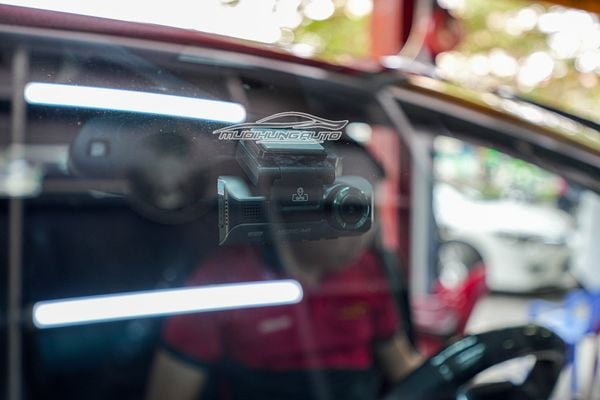 Lắp Camera Hành Trình Trước Vietmap Speedmap M1 Cho Xe Peugeot 5008 2022
