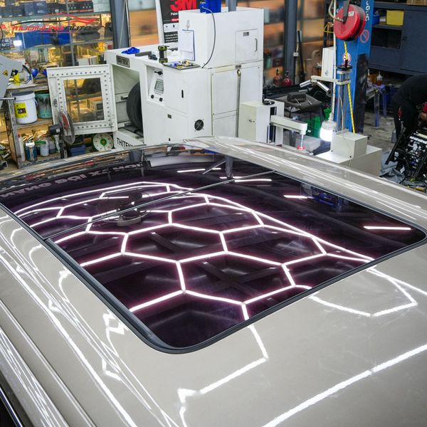 Dán Phim PPF TPU SUNROOF Cách Nhiệt Cửa Sổ Trời Xe Volkswagen Viloran