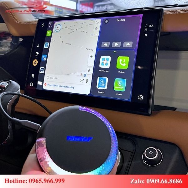 Android Box Cho Ô Tô Land Rover Defender 2023 - Mười Hùng Auto