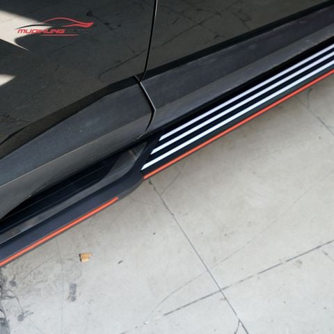 Bệ bước chân Hyundai Tucson 2020