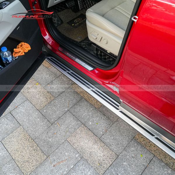 Bệ Bước Chân Kia Sorento 2022