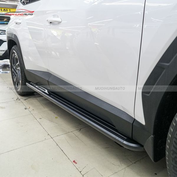 Bệ Bước Chân Hyundai Tucson 2024