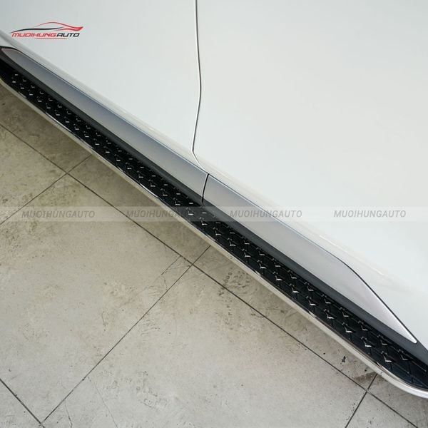 Bệ Bước Chân Ford Territory 2024