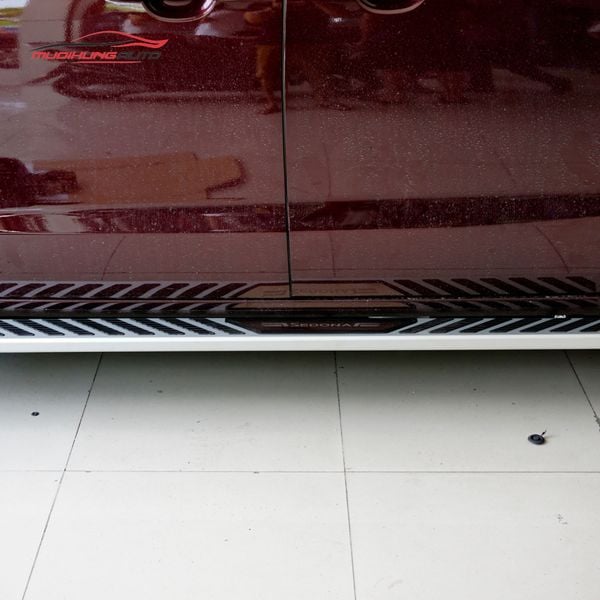 Bệ Bước Chân Kia Sedona
