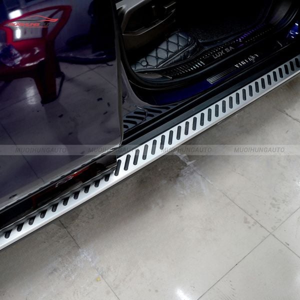 Bệ Bước Chân Vinfast LUX SA 2.0 2020