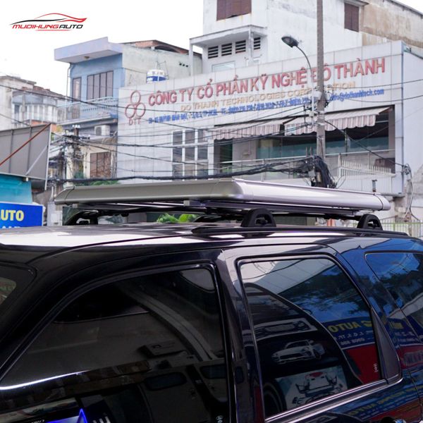 Baga Mui Xe Ford Escape