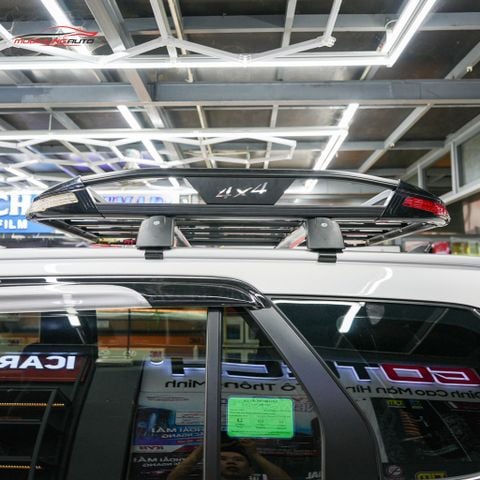 Baga Mui Xe Ford Everest 2024