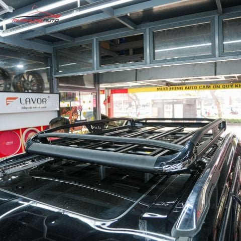 Baga mui xe Ford Explorer