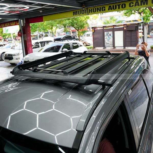 Baga Mui Xe Toyota Veloz Cross 2023