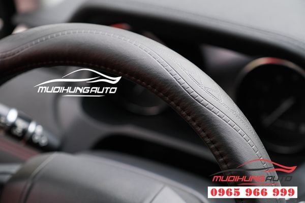 Bao tay vô lăng ô tô da bò cao cấp mã 53