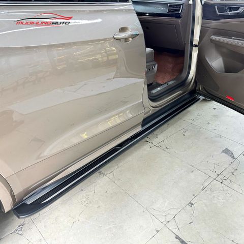 Bệ bước chân cho ô tô Volkswagen Viloran