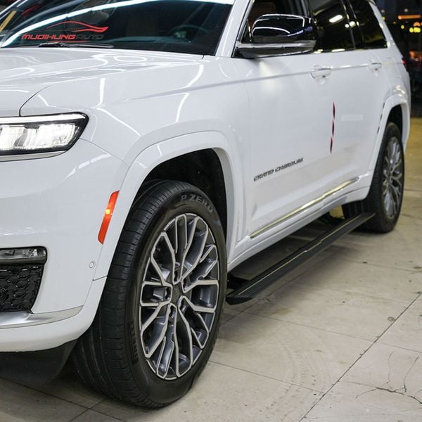 Bệ Bước Điện Jeep Grand Cherokee 2023