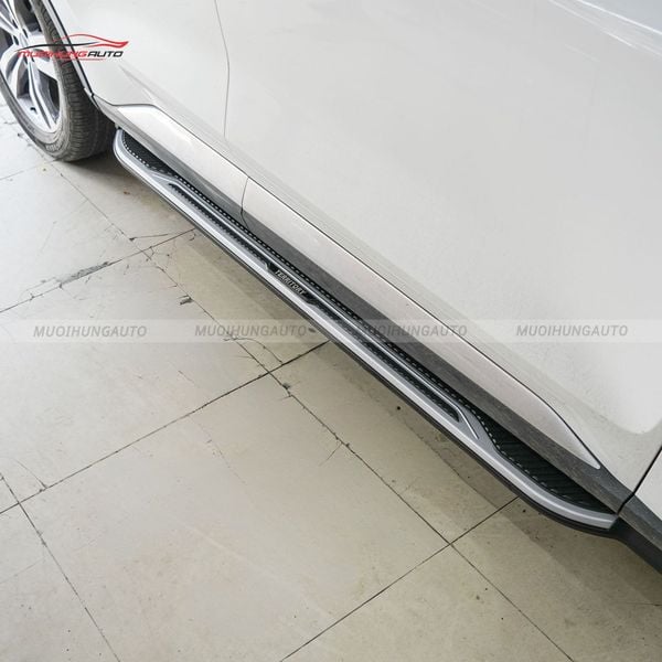 Bệ Bước Chân Ford Territory 2024