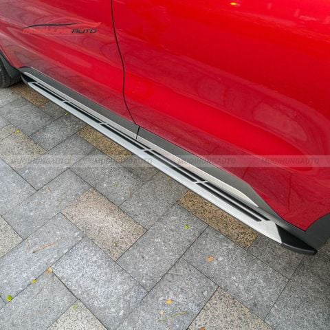 Bệ bước chân Kia Sorento 2022