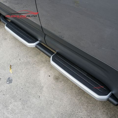 Bệ bước chân Land Rover Defender