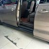 Bệ Bước Chân Volkswagen Viloran