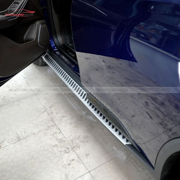 Bệ Bước Chân Vinfast LUX SA 2.0 2020