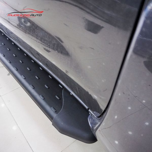 Bệ Bước Chân Toyota Fortuner