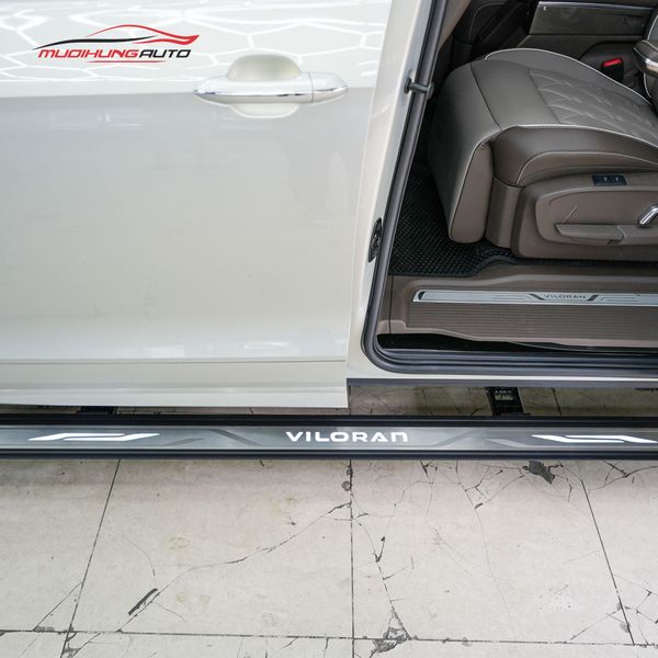 Bệ Bước Điện Volkswagen Viloran 2024