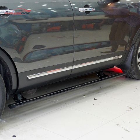 Bệ bước điện Ford Explorer 2018